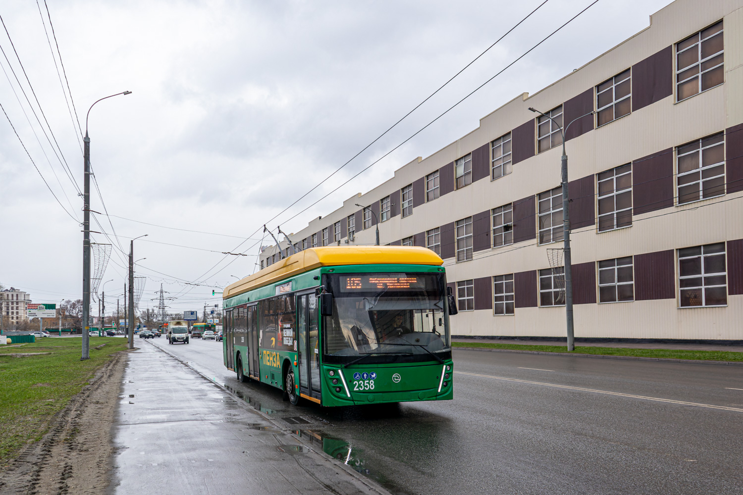 Пенза, УТТЗ-6241.01 «Горожанин» № 2358