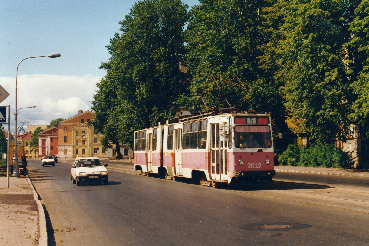 Saint-Petersburg, LVS-86K № 2012