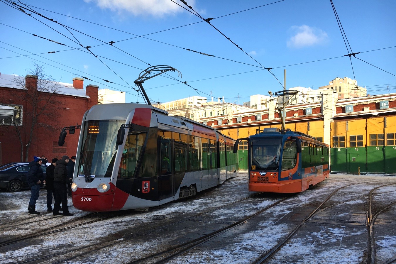 Москва, 71-801 (Alstom Citadis 301 CIS) № 2700; Москва, 71-623-02 № 2628