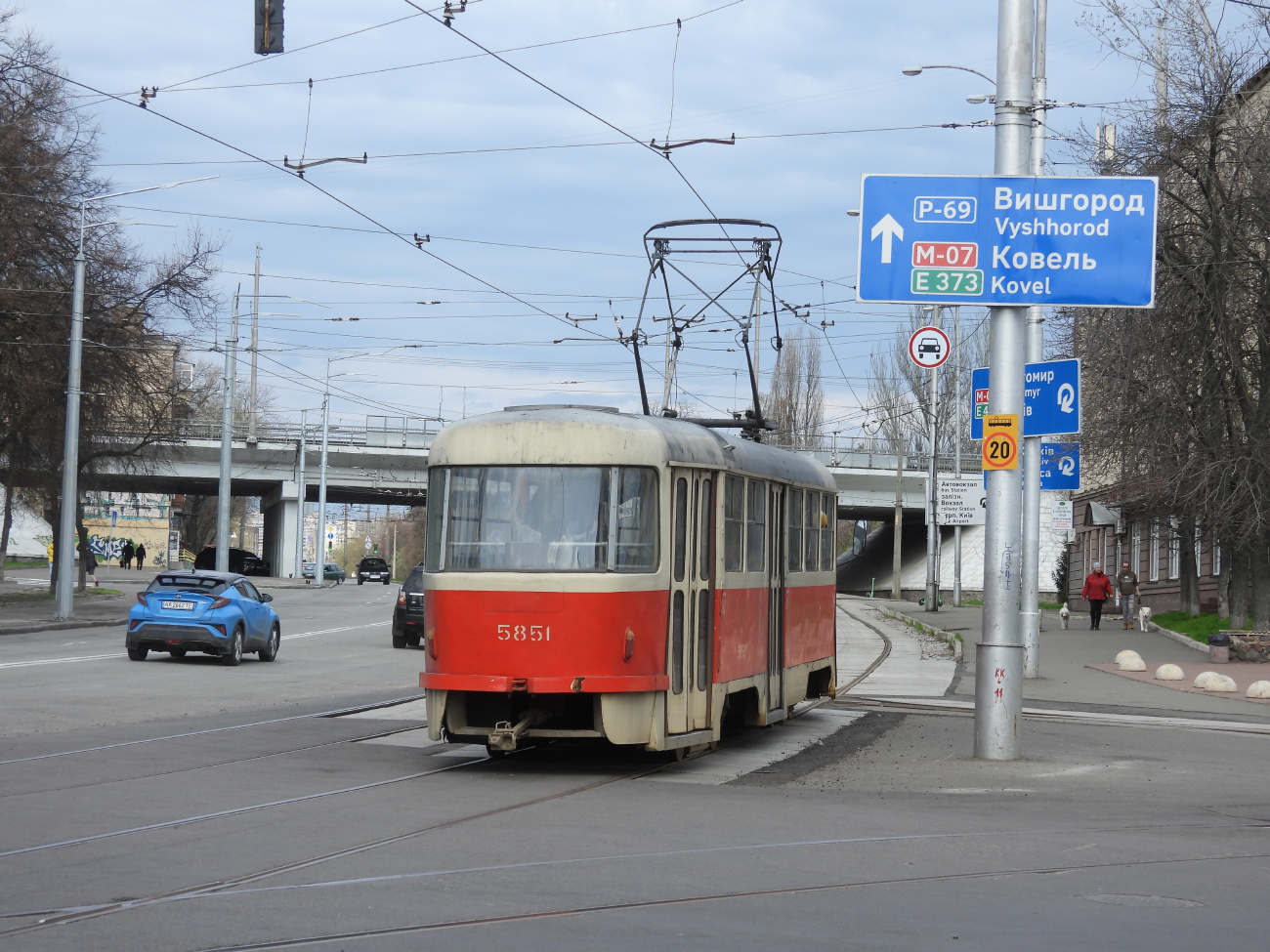 Киев, Tatra T3SU № 5851