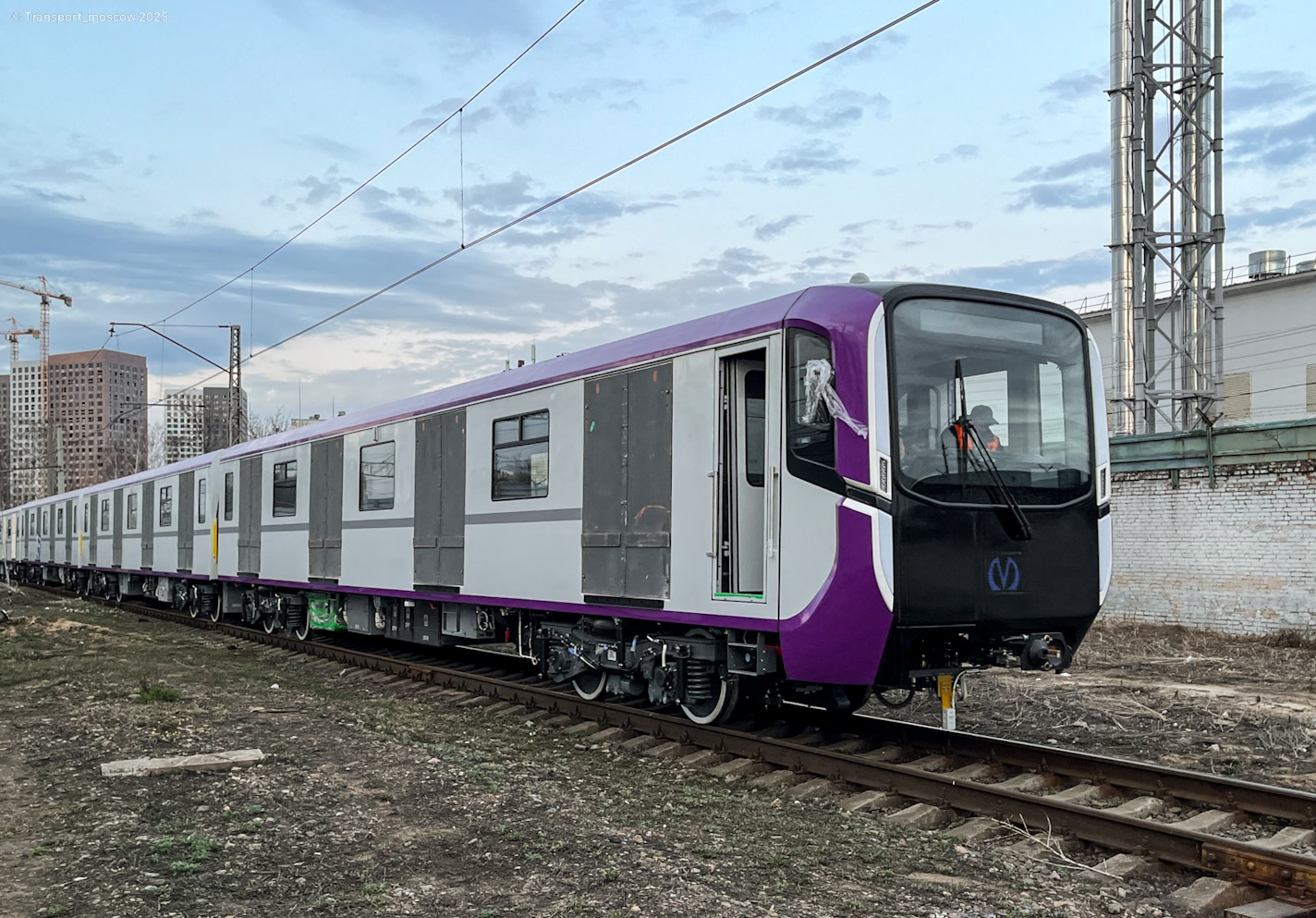 Санкт-Петербург, 81-725.2 «Балтиец» № 25076; Митищі — Новые вагоны