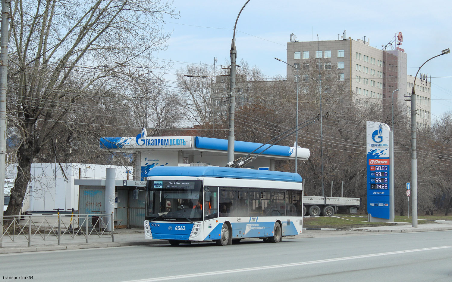 Новосибирск, УТТЗ-6241.01 «Горожанин» № 4563
