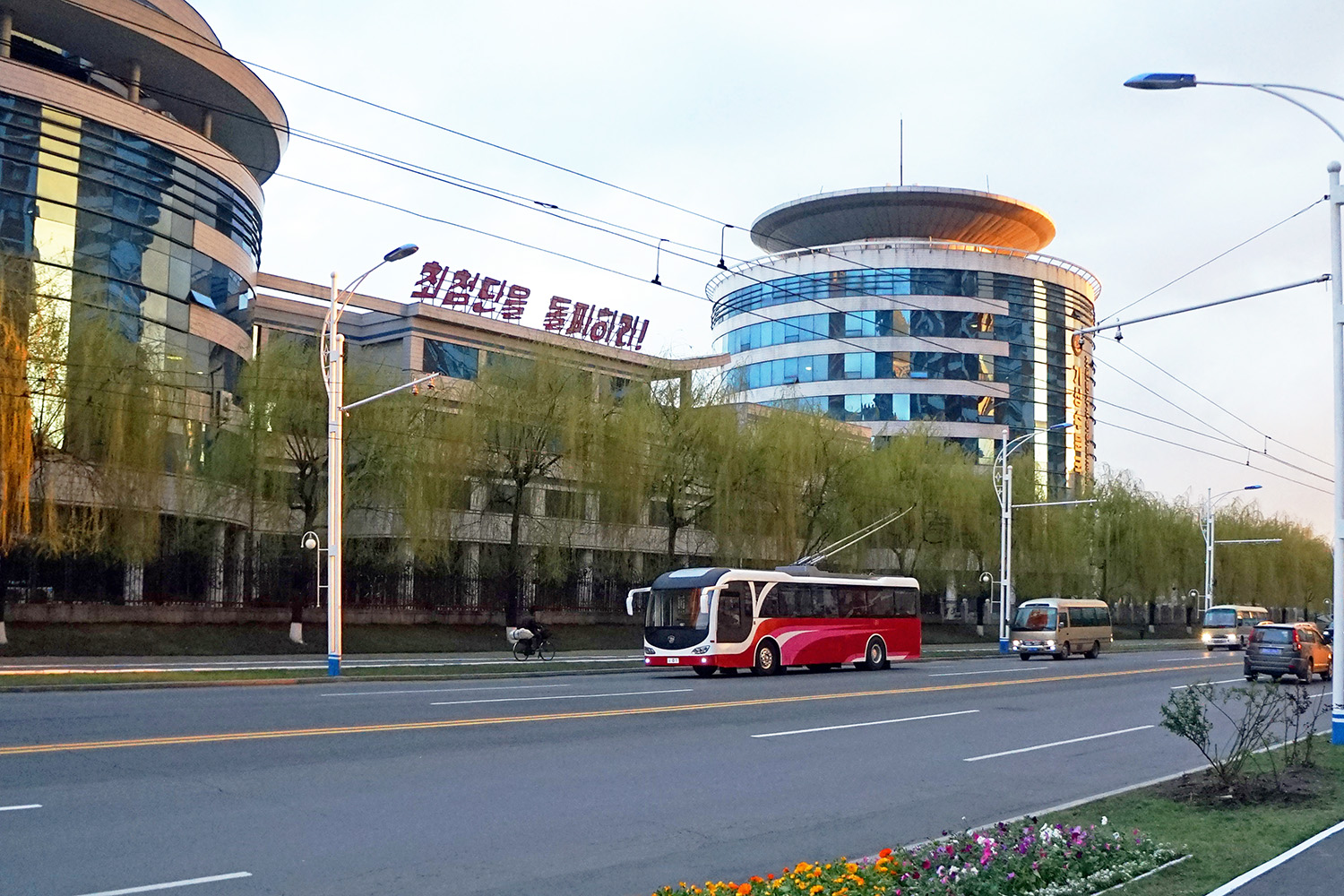 Пхеньян, Chollima 321 № 181