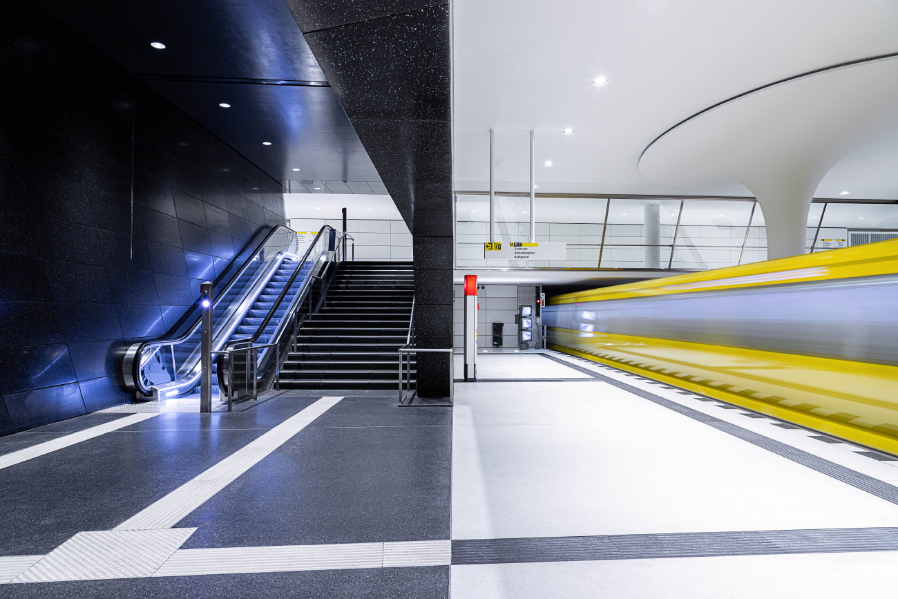 Берлин — U-Bahn — линия U5; Берлин — U-Bahn — Разные фотографии