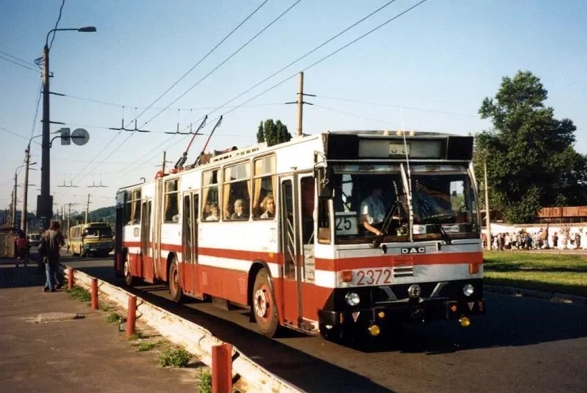 Kiev, DAC-217E Nr. 2372; Kiev — Historical photos
