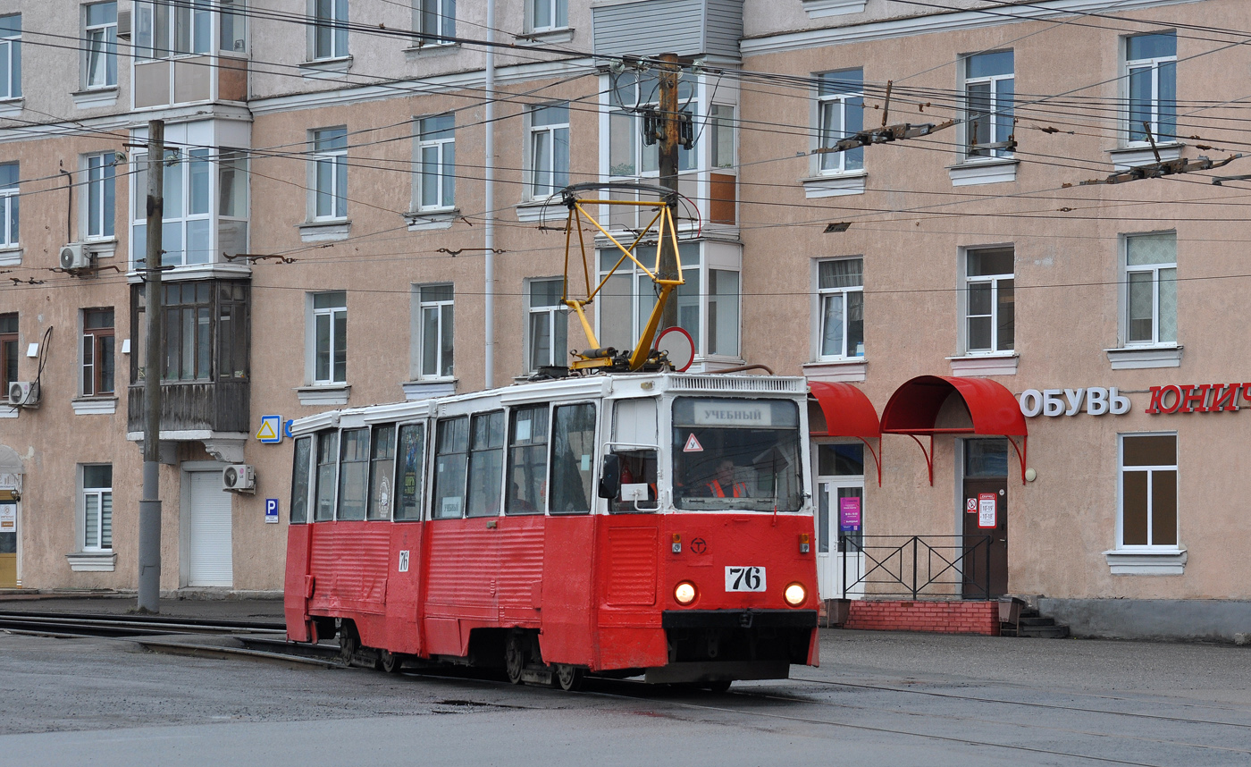 Omszk, 71-605 (KTM-5M3) — 76