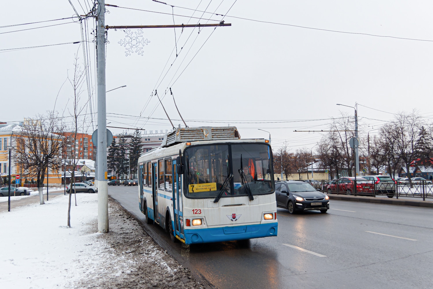 Тула, ЛиАЗ-5280 № 123