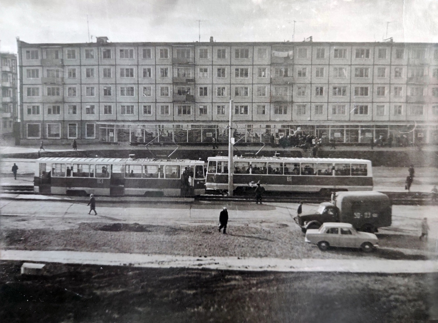 Ачинск, КТМ-5М «Урал» № 83; Ачинск, КТМ-5М «Урал» № 81