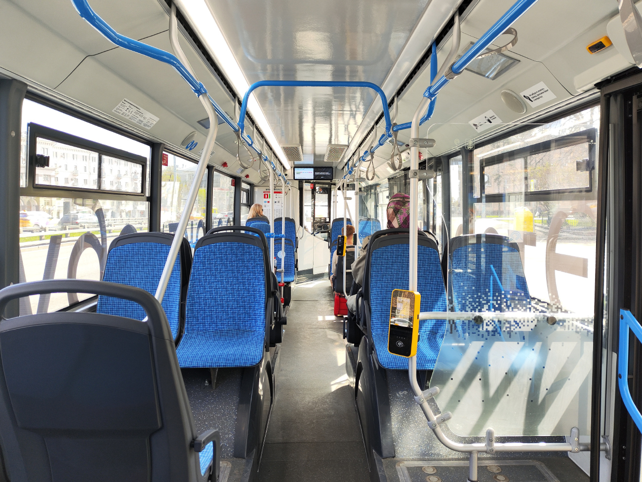 Москва, КАМАЗ-6282 № 490240