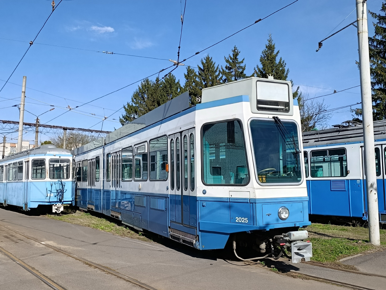 Виница, SWS/SWP/BBC Be 4/6 "Tram 2000" № (2025) Виница, SWS/SWP/BBC Be 4/6 "Tram 2000" № (2025)