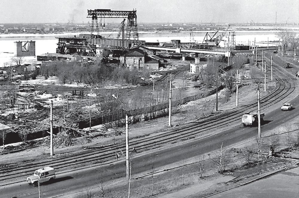 Arhangeļska — Infrastructure; Arhangeļska — Old Photos (1920-1991)