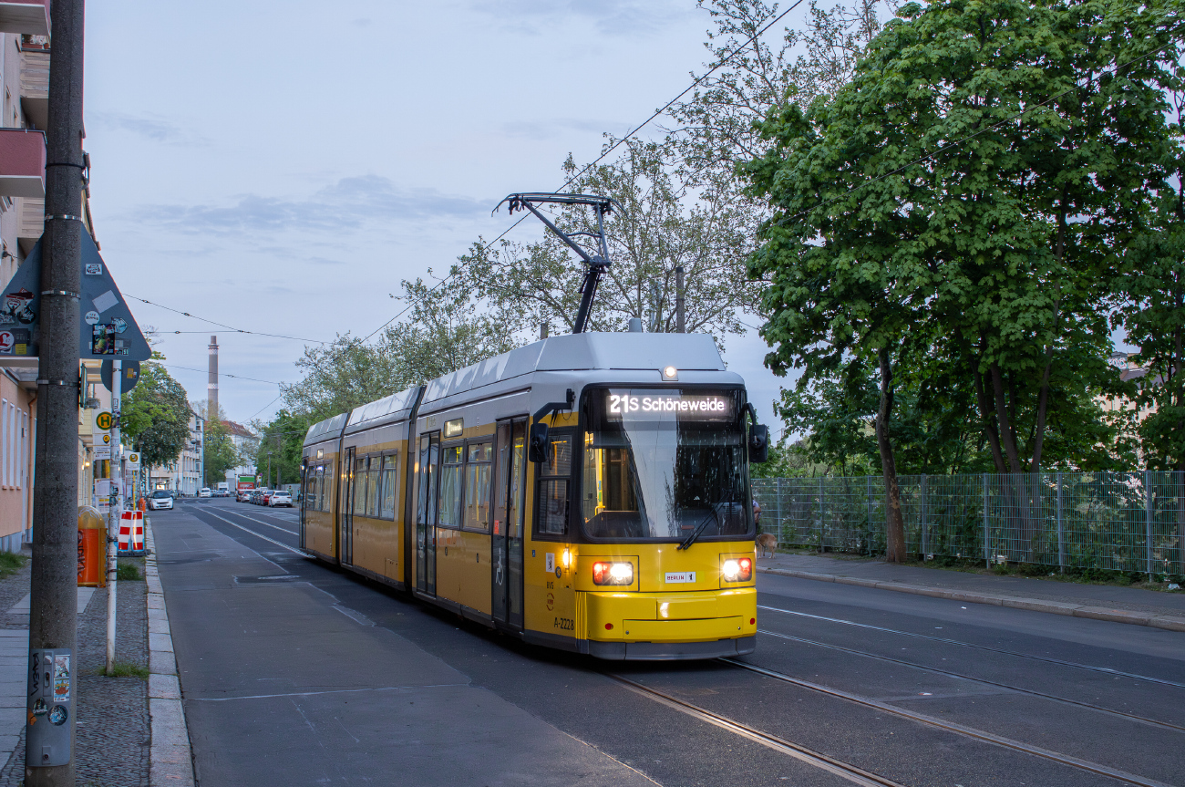 Берлин, BVG GT6Zo № 2228