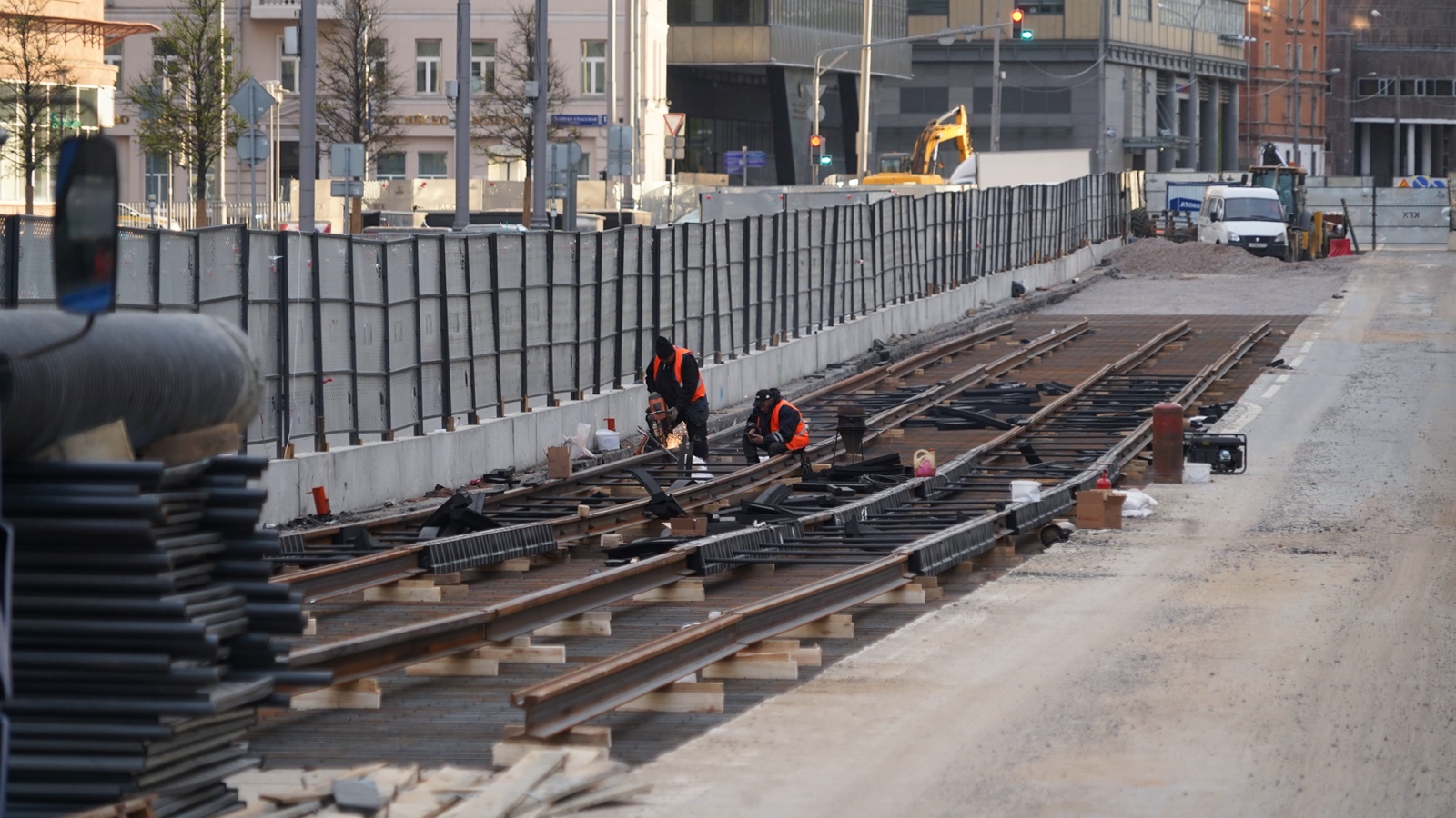 Moskva — Construction of a tram line on Academician Sakharov Avenue Moskva — Construction of a tram line on Academician Sakharov Avenue