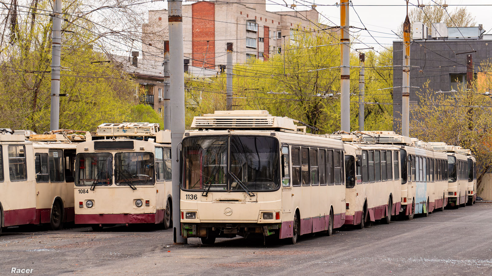 Челябинск, ЛиАЗ-5280 (ВЗТМ) № 1136