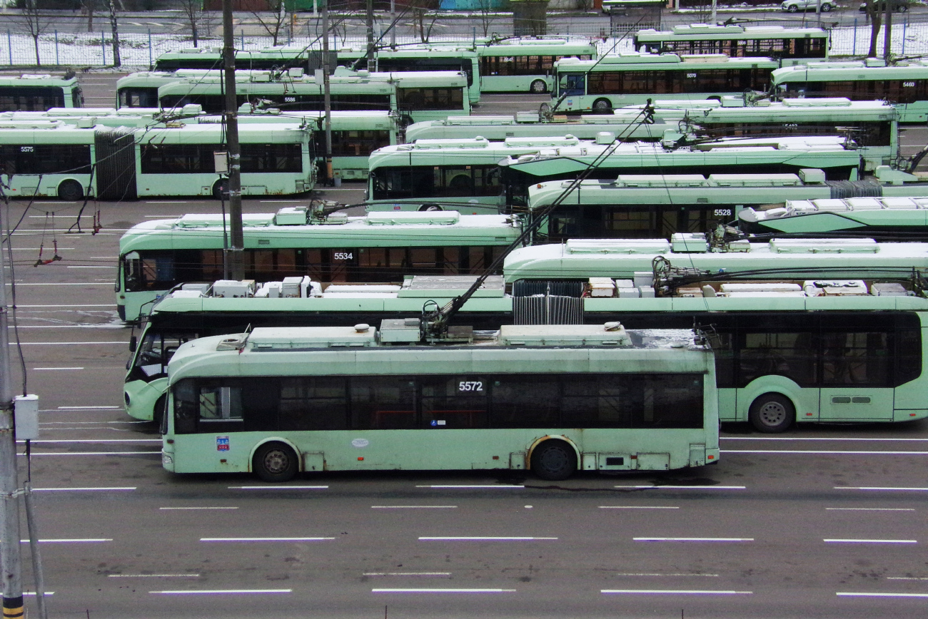 Минск, БКМ 321 № 5482; Минск, БКМ 321 № 5572