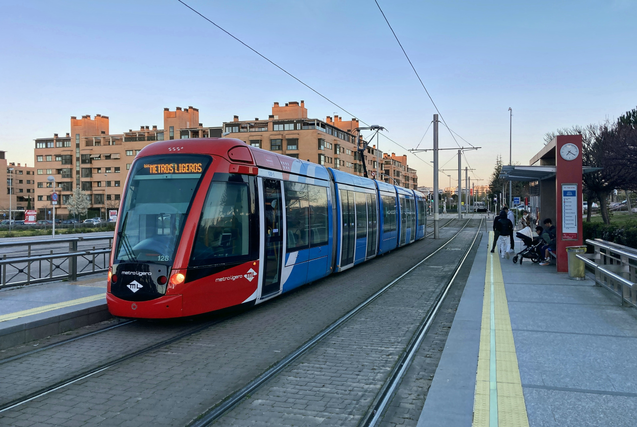 Мадрид, Alstom Citadis 302 № 128