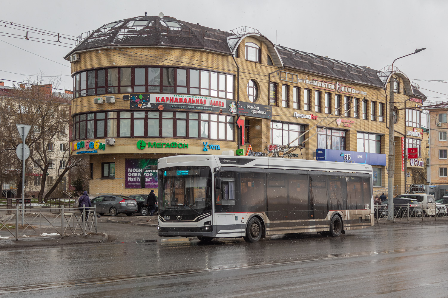 Омск, ПКТС-6281.00 «Адмирал» № 195
