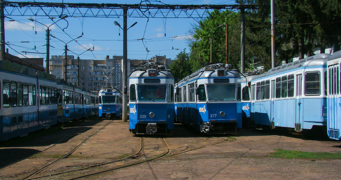 Винница, SWS/SIG/BBC Be 4/6 "Mirage" № 277; Винница, SWS/SIG/BBC Be 4/6 "Mirage" № 330; Винница, SWS/SIG/BBC Be 4/6 "Mirage" № 304; Винница — Трамвайное депо