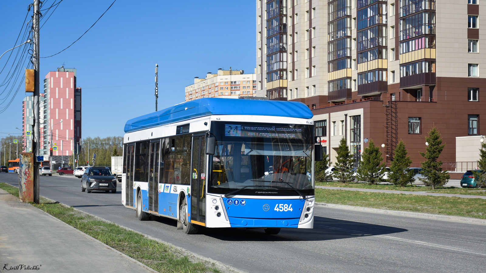 Новосибирск, УТТЗ-6241.01 «Горожанин» № 4584