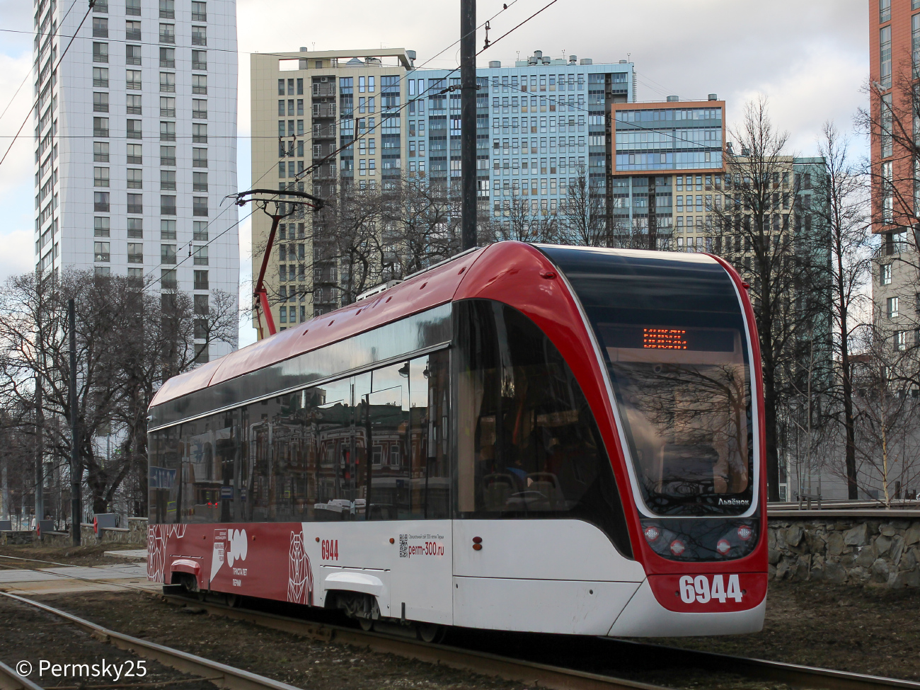 Пермь, 71-911ЕМ «Львёнок» № 6944