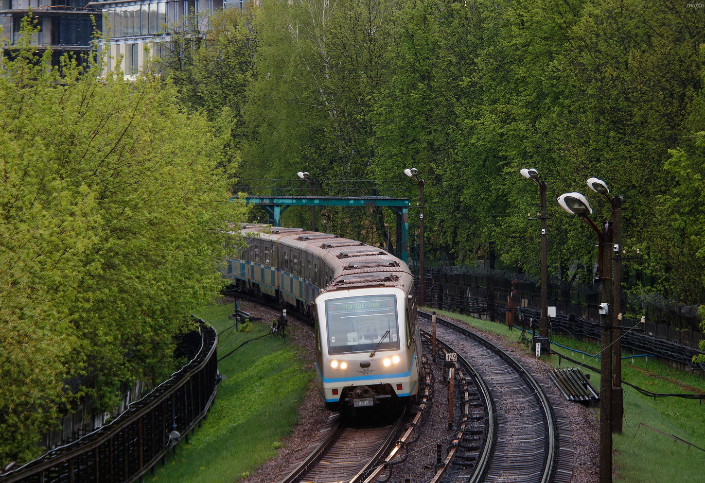 Москва, 81-740.4 «Русич» № 0207