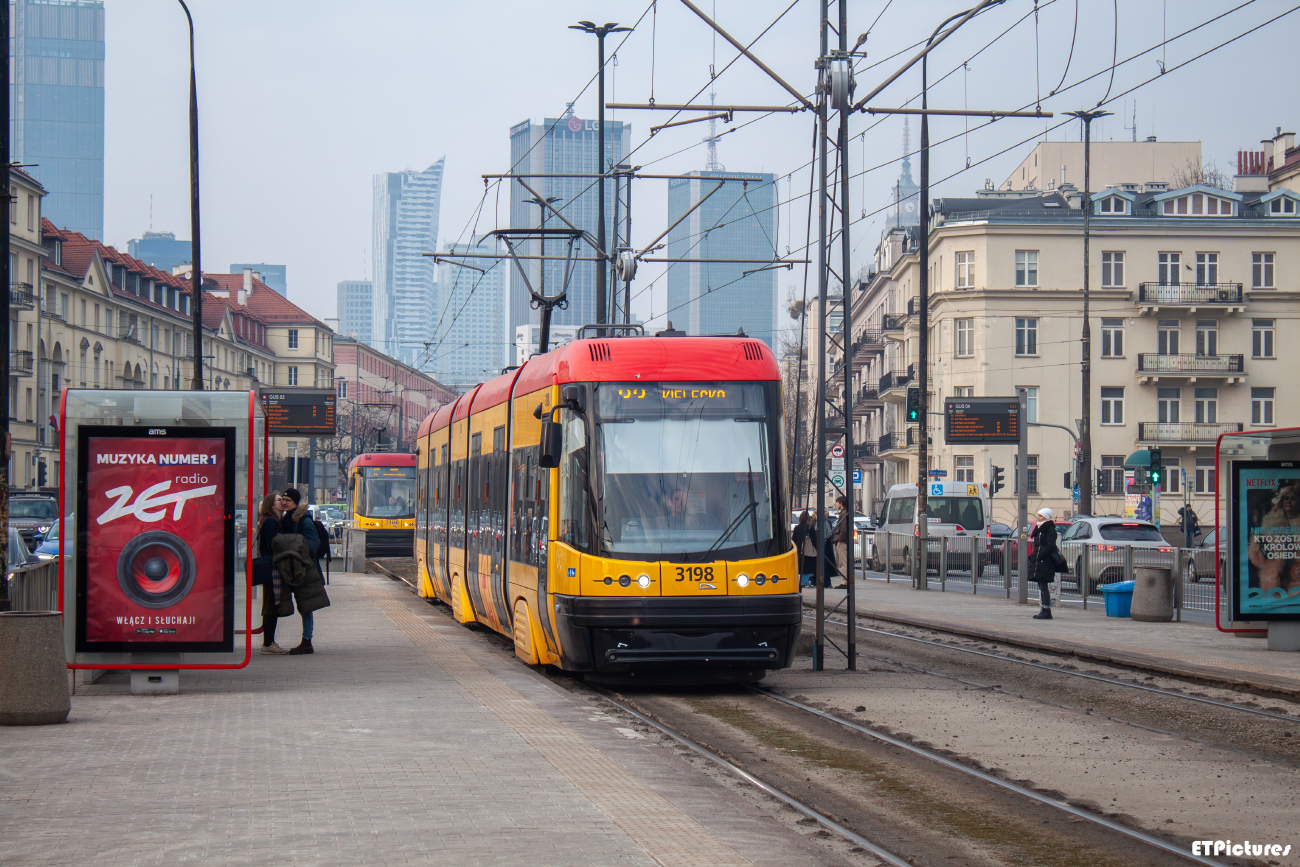 Варшава, PESA Swing 120Na № 3198