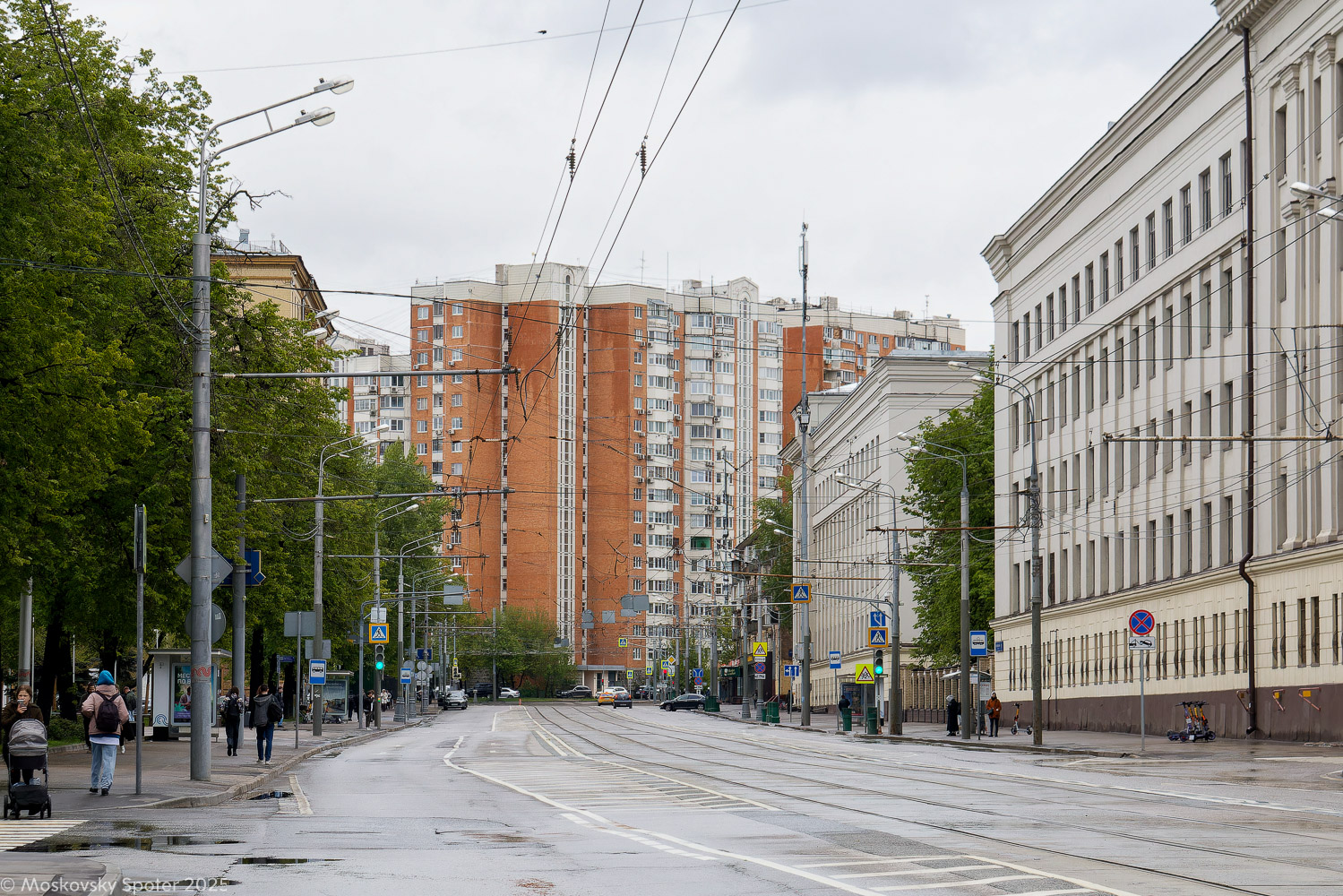 Москва — Закрытые троллейбусные линии; Москва — Трамвайные линии: ЮВАО Москва — Закрытые троллейбусные линии; Москва — Трамвайные линии: ЮВАО