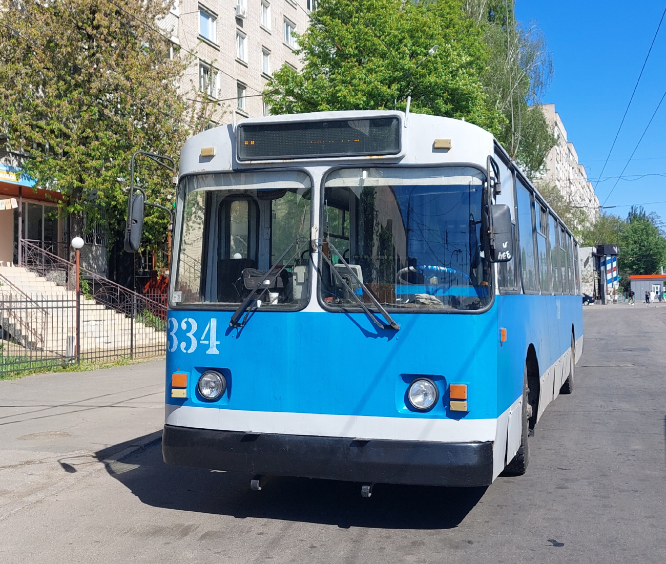 Vinica, ZiU-682G [G00] č. 334