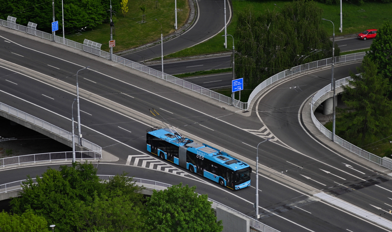 Острава — Виды с Новой ратуши; Острава — Троллейбусные линии и инфраструктура