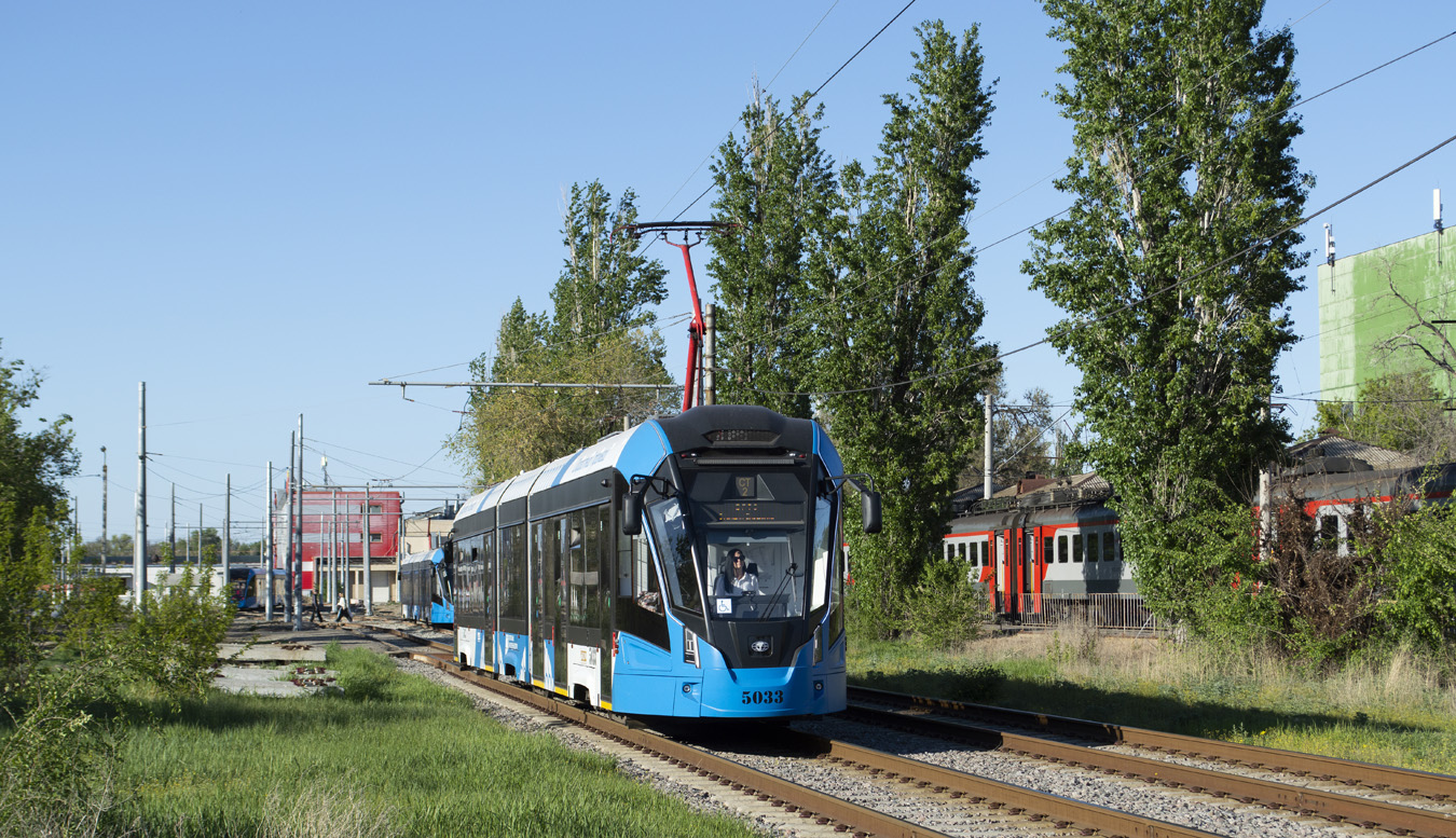 Volgograd, 71-932-03 “Nevskiy” Nr. 5033 Volgograd, 71-932-03 “Nevskiy” Nr. 5033