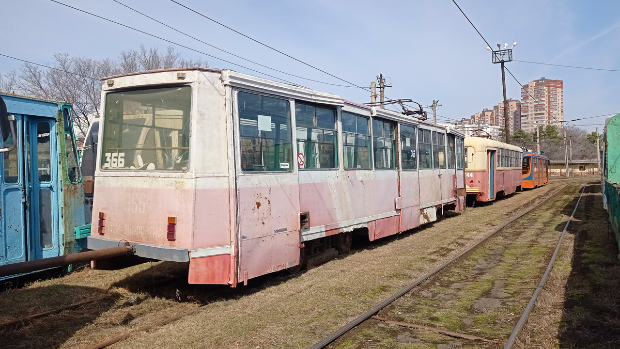 Khabarovsk, 71-605 (KTM-5M3) Br. 366 Khabarovsk, 71-605 (KTM-5M3) Br. 366