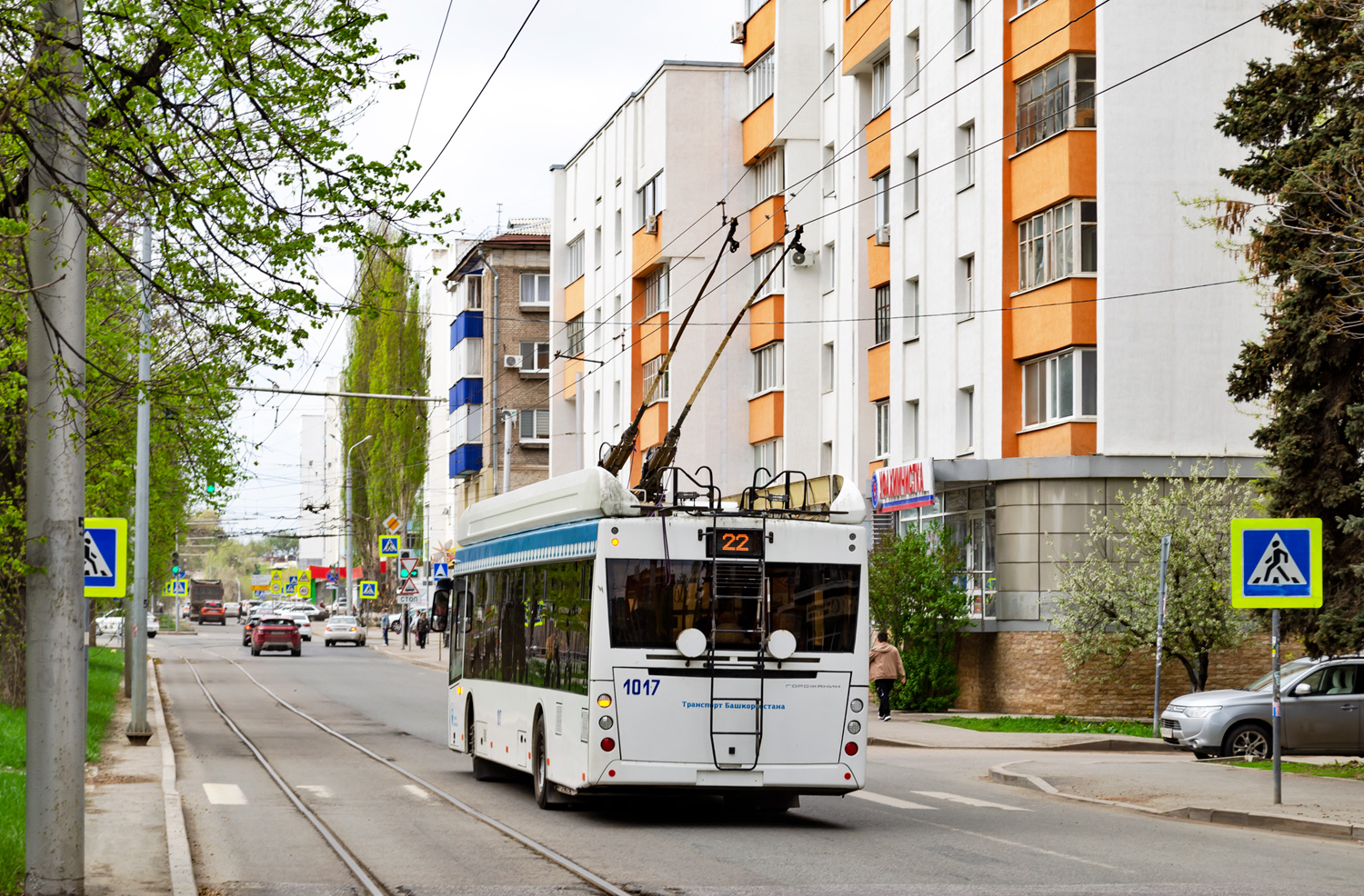 Уфа, УТТЗ-6241.01 «Горожанин» № 1017 Уфа, УТТЗ-6241.01 «Горожанин» № 1017