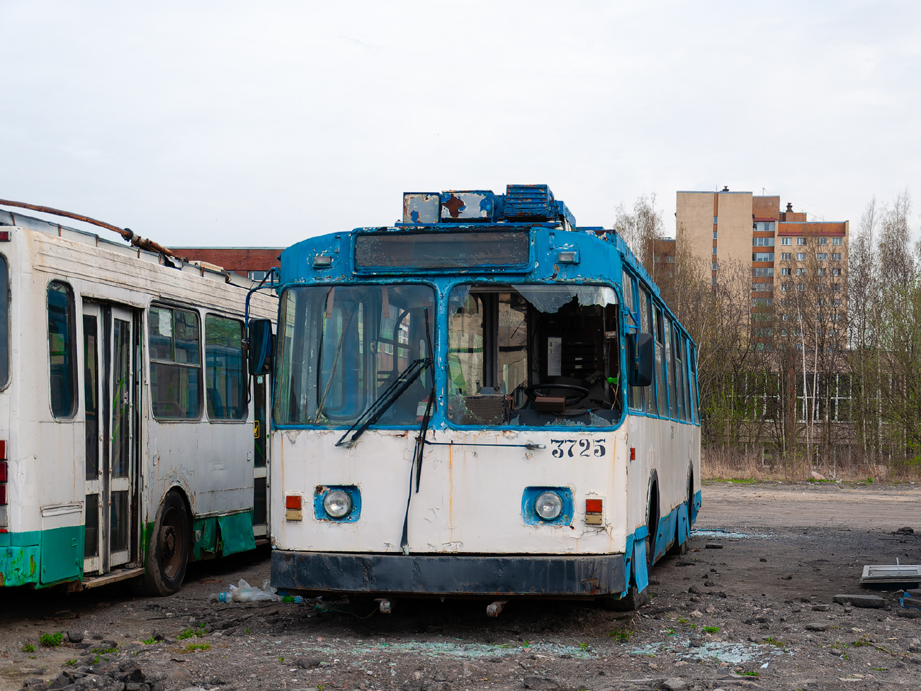 Sankt-Peterburg, VMZ-170 № 3725