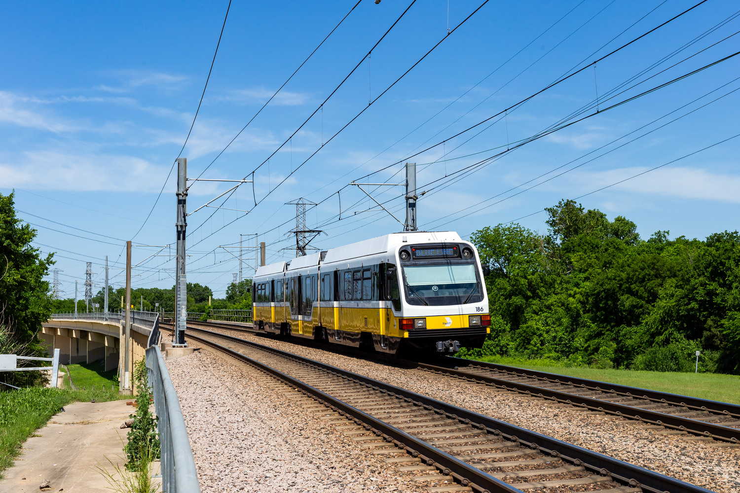 Даллас, Kinki Sharyo SLRV № 186