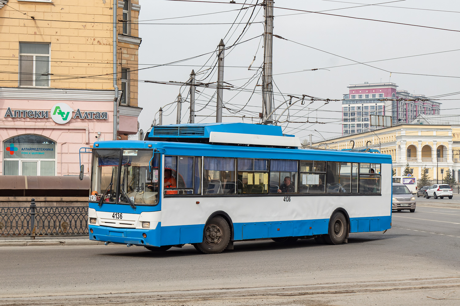 Барнаул, СТ-6217М № 4136