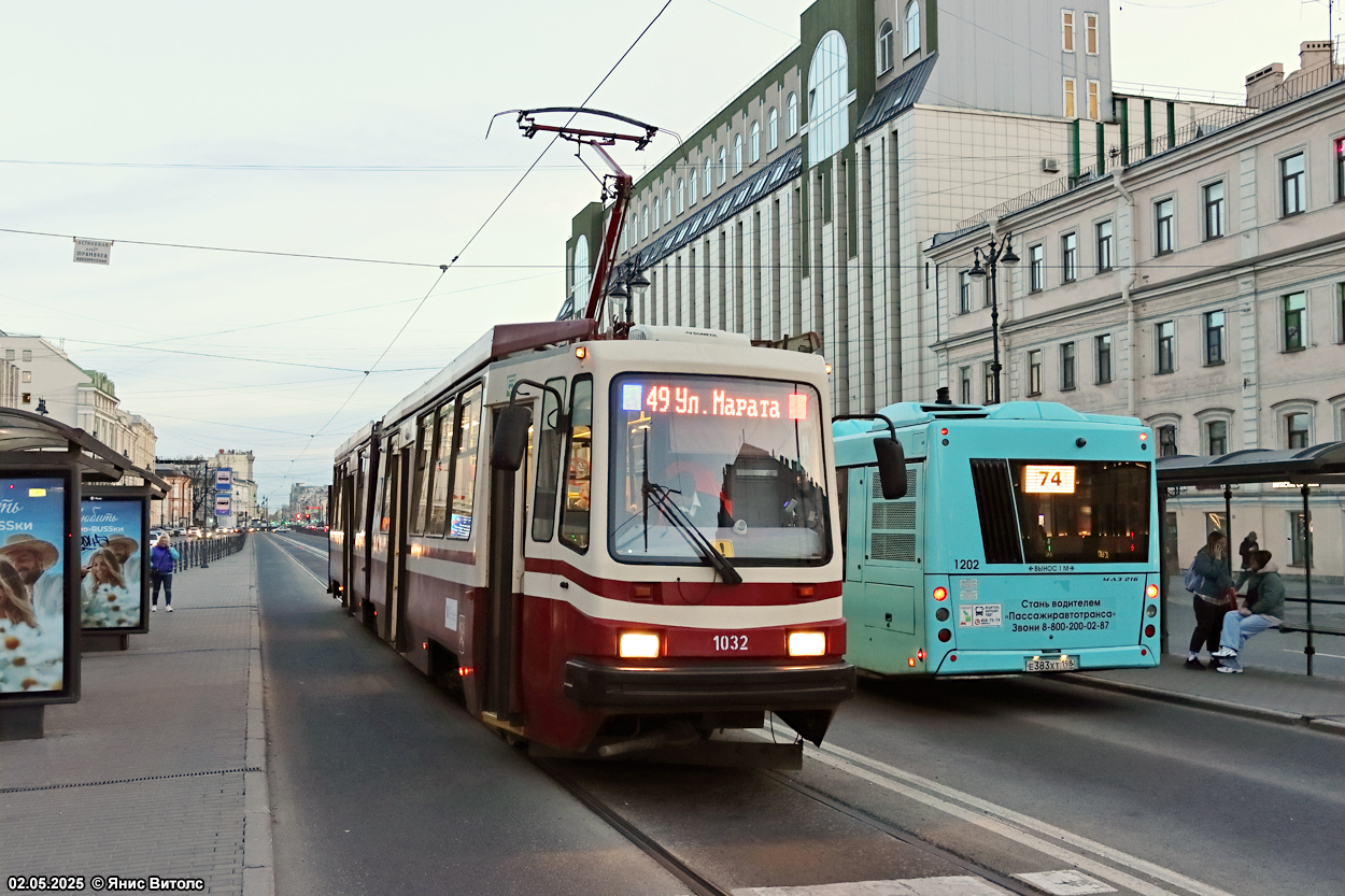 Saint-Petersburg, LVS-86M2 Br. 1032 Saint-Petersburg, LVS-86M2 Br. 1032