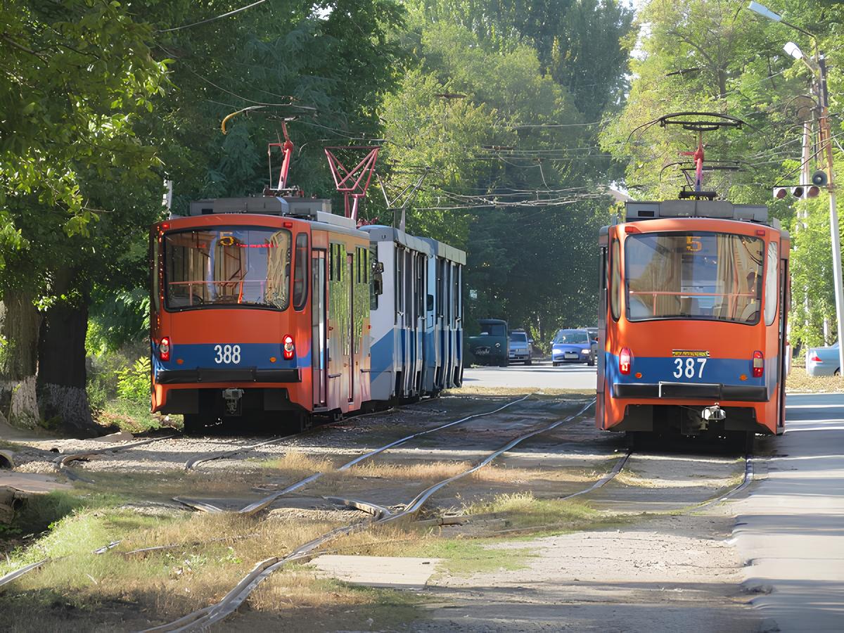 Таганрог, 71-407 № 388; Таганрог, 71-407 № 387
