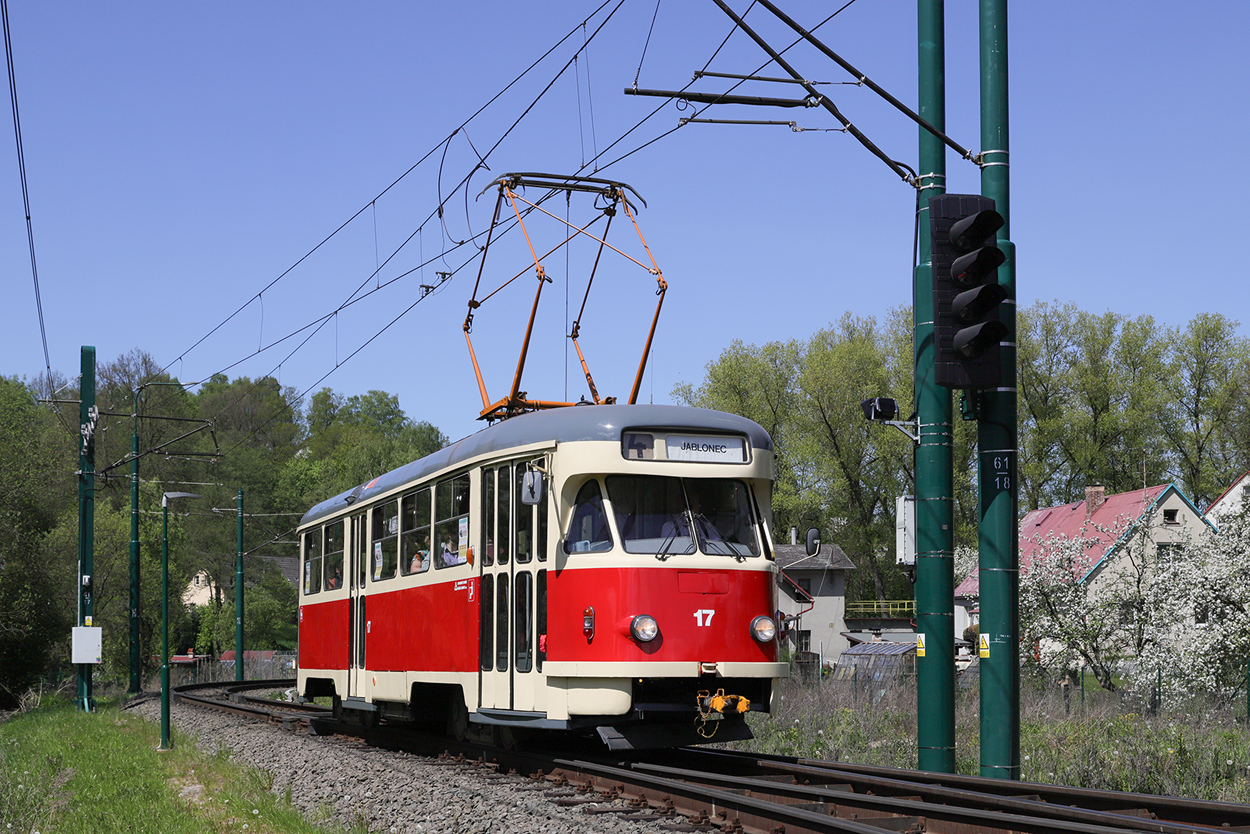 Либерец ― Яблонец-над-Нисой, Tatra T2R № 17; Либерец ― Яблонец-над-Нисой — 65 лет трамваев Tatra T2