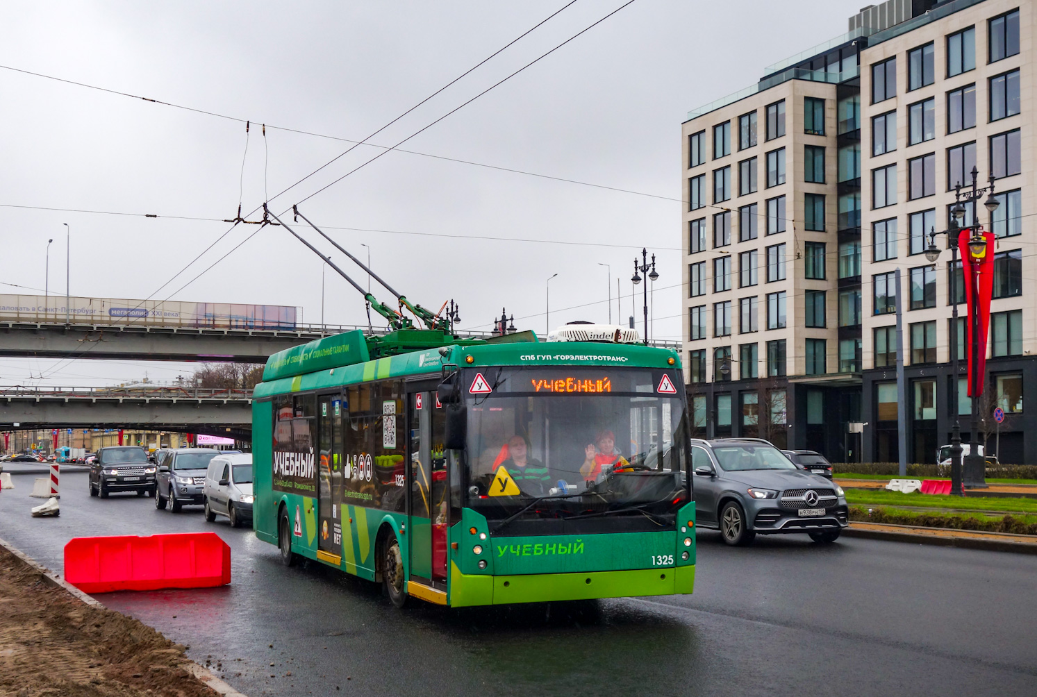 Санкт-Петербург, Тролза-5265.00 «Мегаполис» № 1325