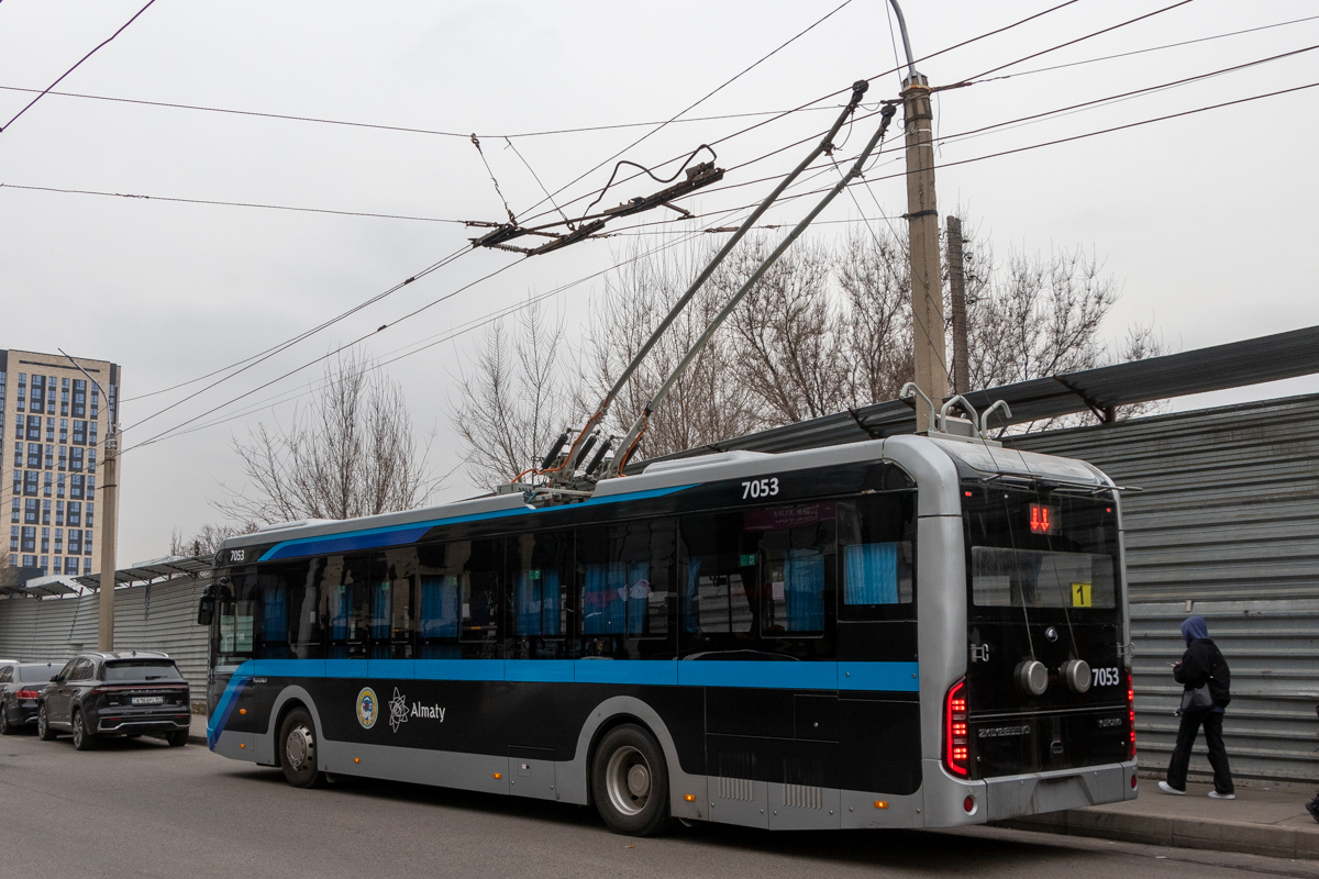 Алматы, Yutong ZK6128BEVG (QazTehna) № 7053