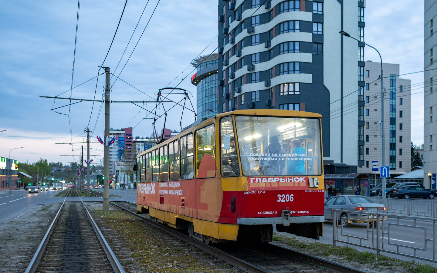 Barnaul, Tatra T6B5SU Nr 3206