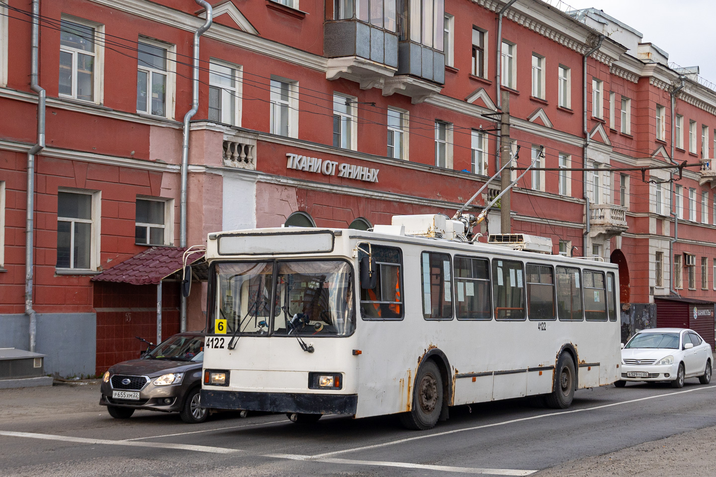 Барнаул, БКМ-20101 БТРМ № 4122