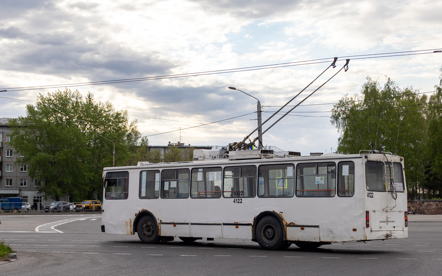 Барнаул, БКМ-20101 БТРМ № 4122