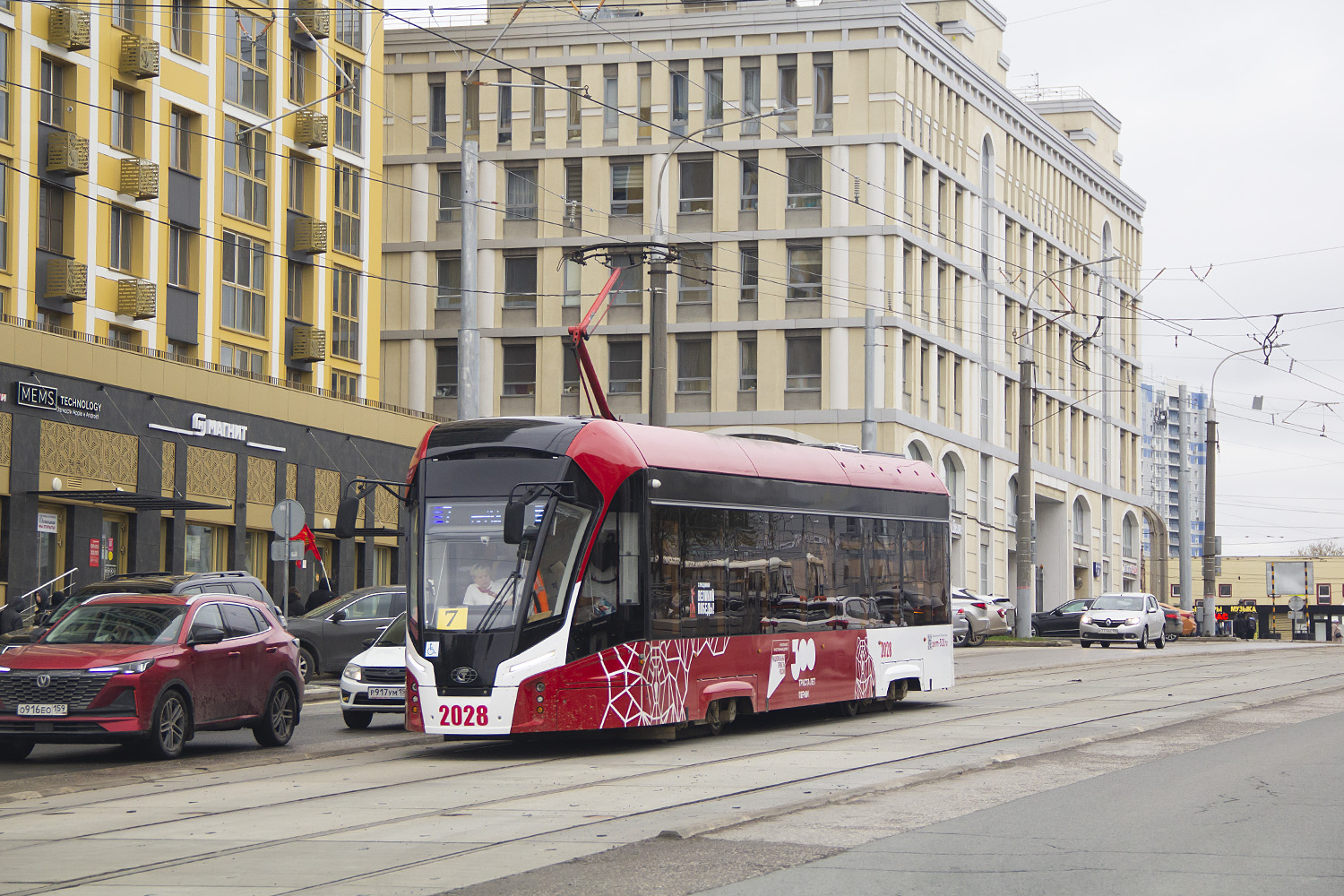 Пермь, 71-911ЕМ «Львёнок» № 2028