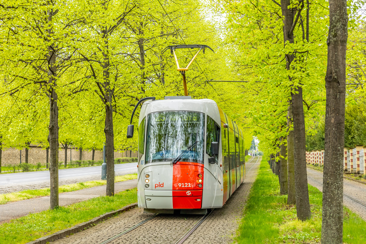 Прага, Škoda 14T Elektra № 9121