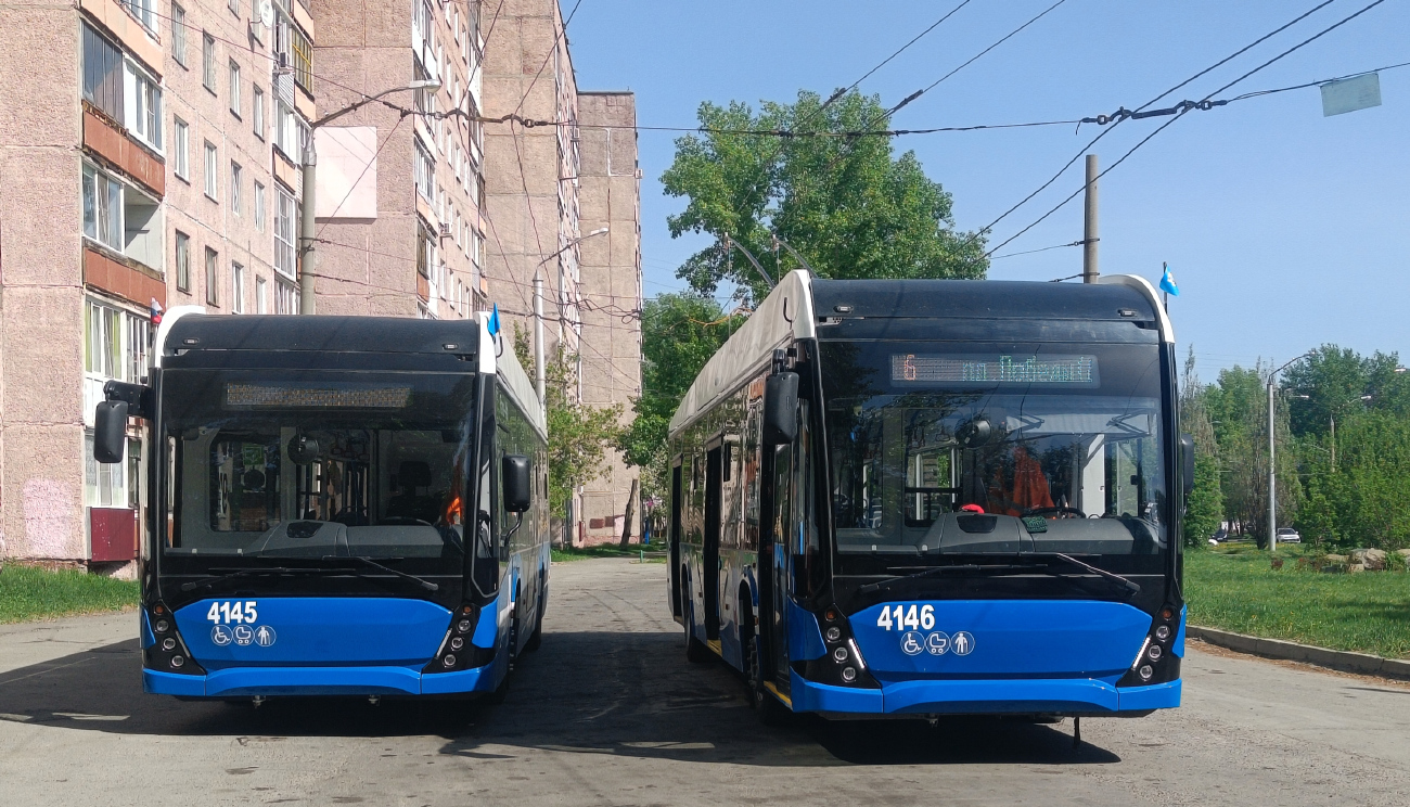 Barnaul, VMZ-5298.01 “Avangard” č. 4145; Barnaul, VMZ-5298.01 “Avangard” č. 4146
