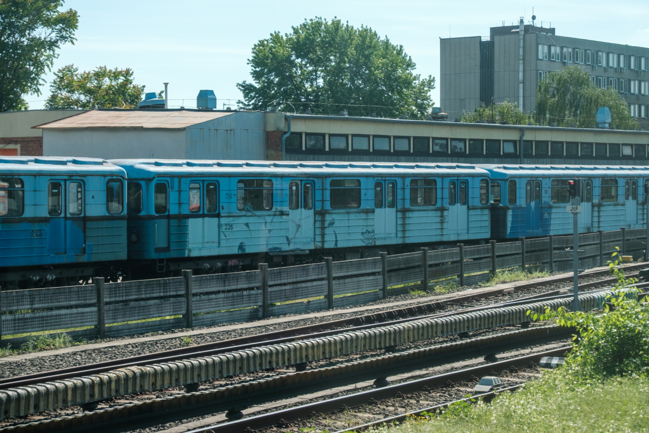 Будапешт, Ев3 № 226; Будапешт — Депо метрополитена