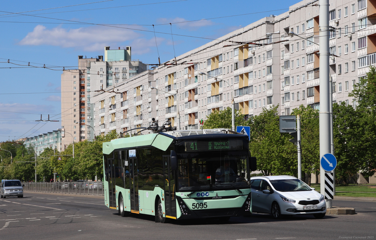 Минск, МАЗ-303Т20 № 5095 Минск, МАЗ-303Т20 № 5095