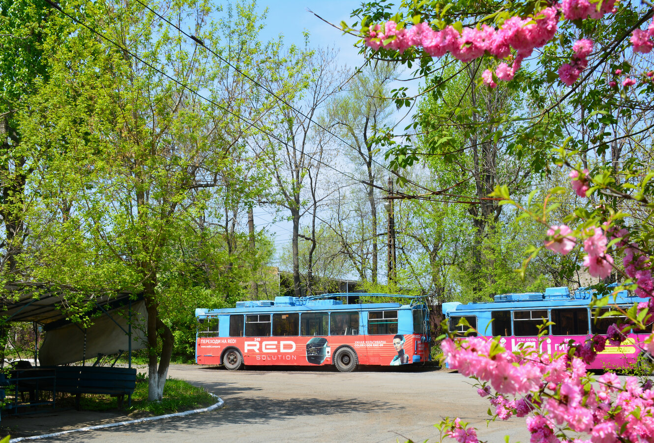 Владивосток, ЗиУ-682Г-016.02 № 249