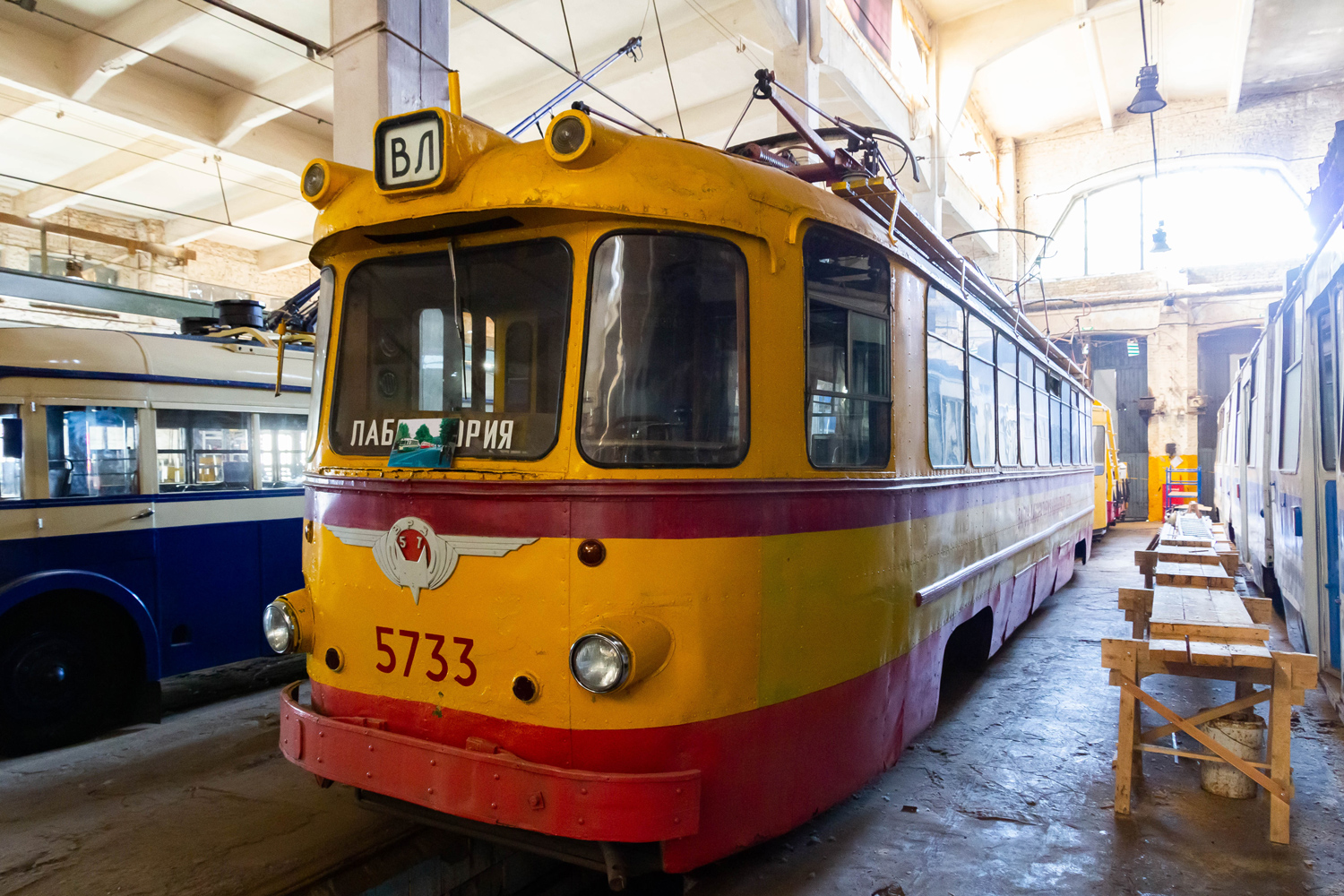Saint-Petersburg, LM-57 Br. 5733 Saint-Petersburg, LM-57 Br. 5733